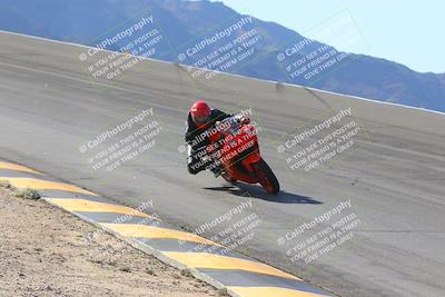 media/Dec-15-2023-Apex Assassins (Fri) [[91f19fb1c7]]/Trackday 1/Session 2 (Bowl)/